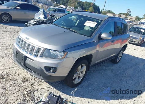 2015 Jeep Compass Latitude из США, поврежденный, VIN 1C4NJDEB5FD395072